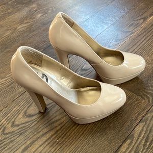 G By GUESS high heels